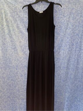Love, Fire: Black Sleeveless Maxi Dress
